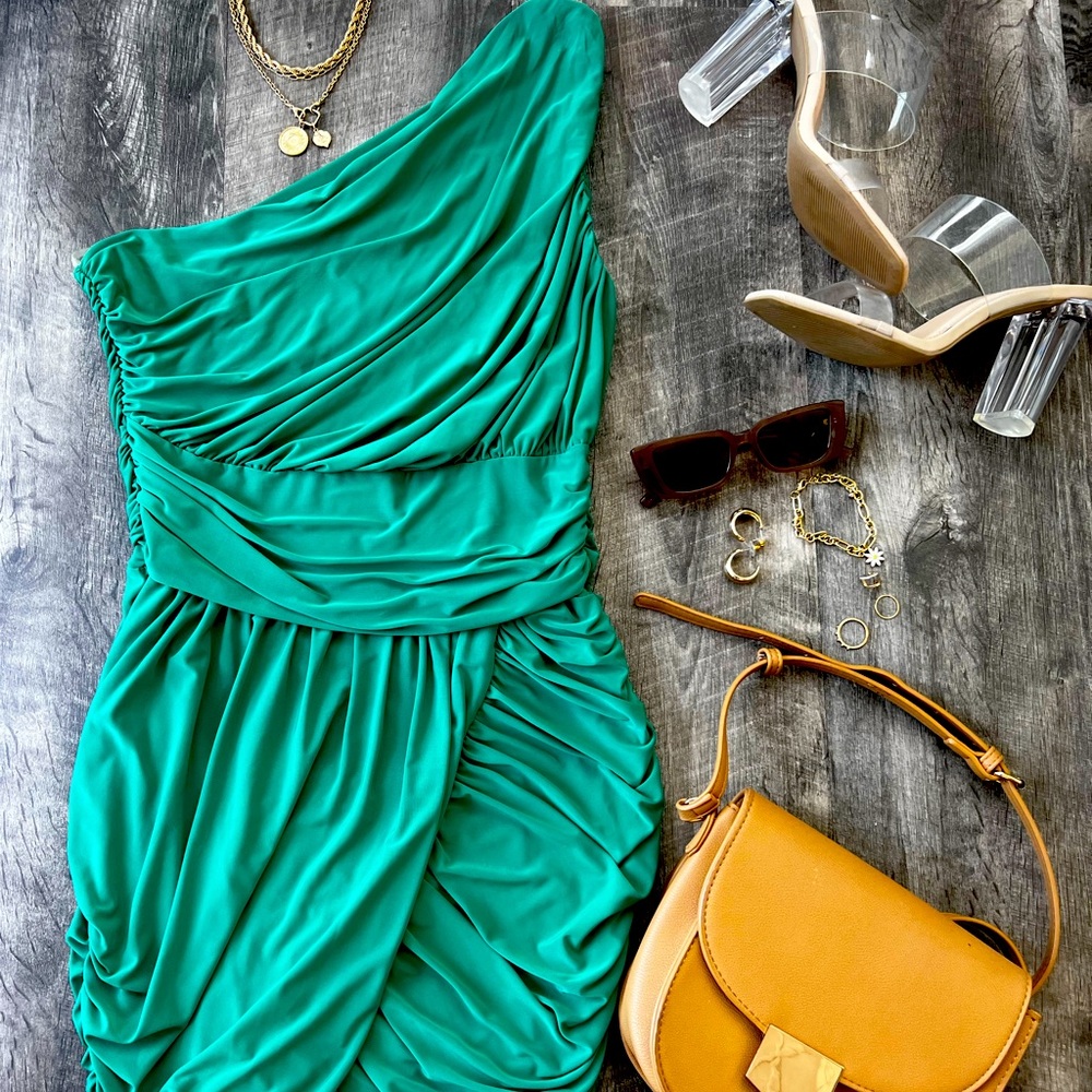 Jade Green Dress all other items not included.
